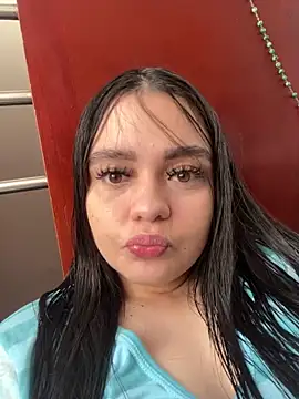 Snapshot of Selena_Roa chatting on 04-12-26, 03:50 Selena Roa online show from 04-12-26, 03:50