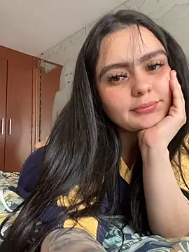 Snapshot of Selena_Roa chatting on 04-30-26, 08:57 Selena Roa online show from 04-30-26, 08:57