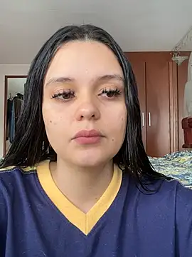 Snapshot of Selena_Roa chatting on 05-07-26, 02:33 Selena Roa online show from 05-07-26, 02:33