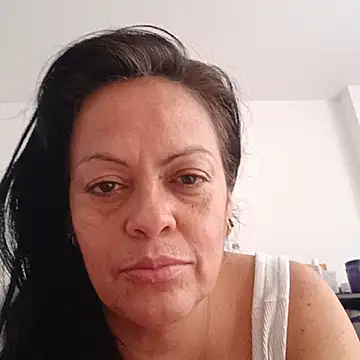 Snapshot of viviana-sexi chatting on 10-21-25, 03:35 viviana-sexi online show from 10-21-25, 03:35