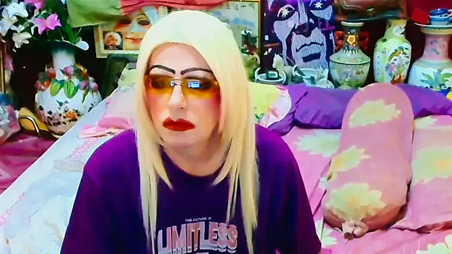 Snapshot of horni4luv chatting on 11-27-25, 11:40 horni4luv online show from 11-27-25, 11:40