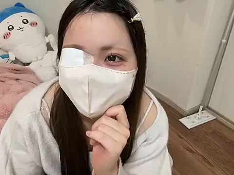 Snapshot of pomu_chan chatting on 12-21-25, 05:25 pomu chan online show from 12-21-25, 05:25