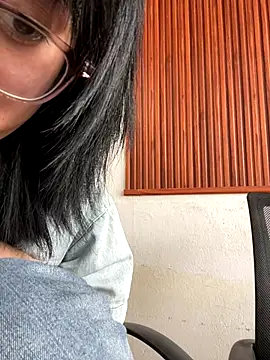 Snapshot of -Hazy- chatting on 10-22-25, 03:40 -Hazy- online show from 10-22-25, 03:40