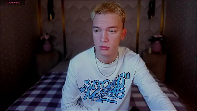 Derek Banville online show from 01-05-26, 07:39