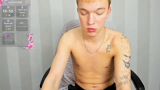 Derek Banville online show from 02-08-26, 11:08