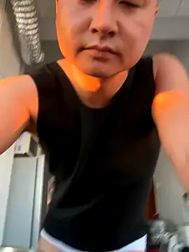 jyfqee online show from 11-20-25, 08:36