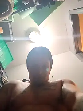 DadDDick925 online show from 12-14-25, 08:09