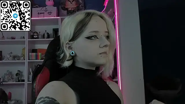 Holy Mistress S online show from 05-03-26, 08:09