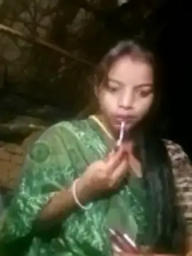 Snapshot of Poonam_cute chatting on 10-22-25, 06:18 Poonam cute online show from 10-22-25, 06:18