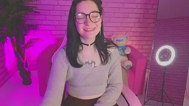 Linda Sweetiest online show from 11-21-25, 01:48