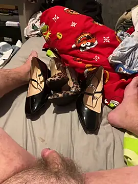 Snapshot of fortheloveofheels74 chatting on 01-16-26, 12:25 fortheloveofheels74 online show from 01-16-26, 12:25