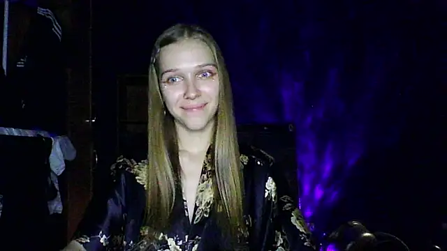 Snapshot of mari_martin chatting on 11-03-25, 06:42 mari martin online show from 11-03-25, 06:42