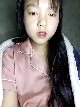 Quynhsumon online show from 02-04-26, 02:56