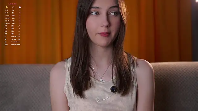 Snapshot of KateCahee chatting on 03-26-26, 01:44 KateCahee online show from 03-26-26, 01:44