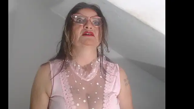 Debora Cienfuegos25 online show from 03-30-26, 02:01