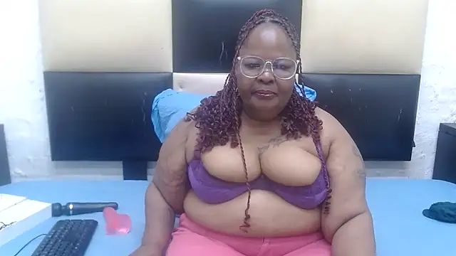 MatureMilfxxx online show from 11-23-25, 04:34