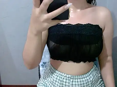Skinny Jean18xxx online show from 05-07-26, 12:21
