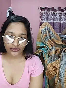 CoupleShow 432 online show from 05-14-26, 11:11