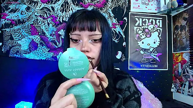 GothGaby online show from 11-12-25, 03:07