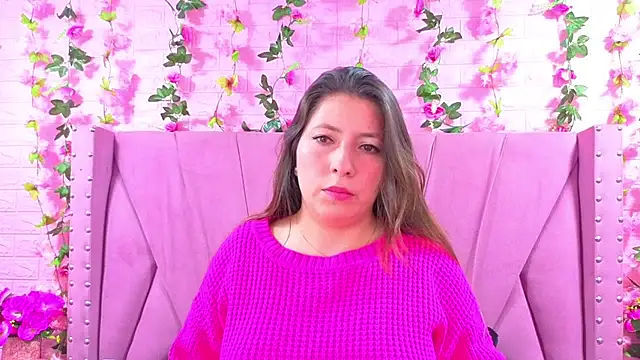 Snapshot of Alyy_Brown chatting on 10-29-25, 01:52 Alyy Brown online show from 10-29-25, 01:52