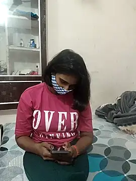 Rinki hoty online show from 11-04-25, 03:49