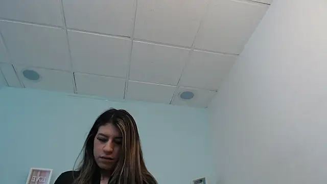 SusanWilliams  online show from 02-05-26, 11:04