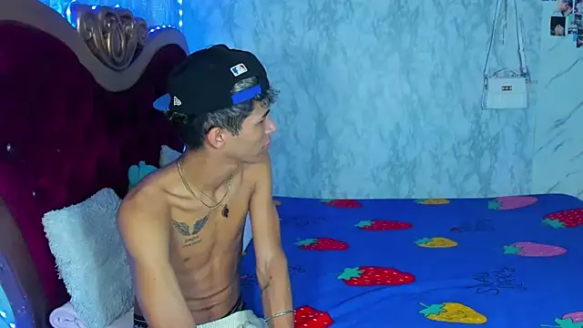 boyswantingplay online show from 03-25-26, 04:02