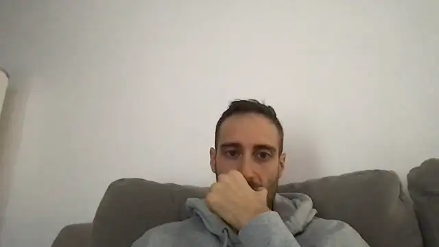 LukaShyGuy online show from 01-10-26, 01:46