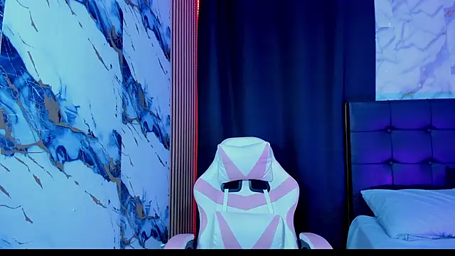 Scarlet DLuce online show from 02-08-26, 09:02