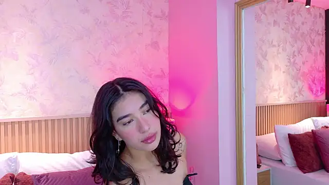 Snapshot of AdelineJhones chatting on 02-21-26, 02:07 AdelineJhones online show from 02-21-26, 02:07