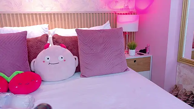 Snapshot of AdelineJhones chatting on 02-23-26, 02:03 AdelineJhones online show from 02-23-26, 02:03