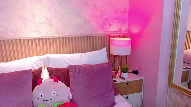 Snapshot of AdelineJhones chatting on 02-27-26, 02:39 AdelineJhones online show from 02-27-26, 02:39