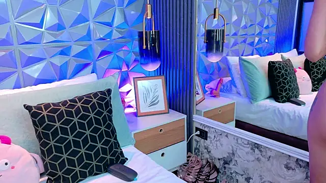 Snapshot of AdelineJhones chatting on 03-21-26, 02:31 AdelineJhones online show from 03-21-26, 02:31