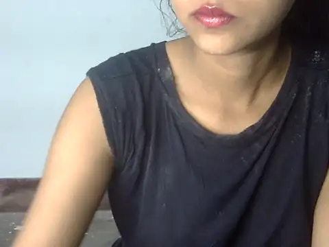 Snapshot of Bhan3 chatting on 10-24-25, 12:56 Bhan3 online show from 10-24-25, 12:56