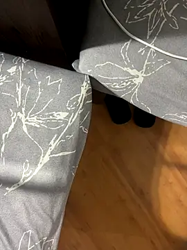 Cannavaro5 online show from 10-21-25, 10:43