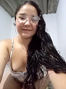 cami 3008 online show from 03-26-26, 06:30