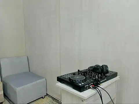 jupiter 333 online show from 11-28-25, 06:32