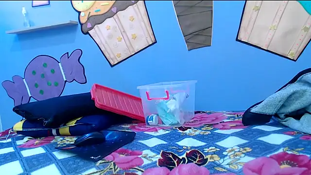 katty18love18 online show from 11-24-25, 01:38