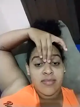 A gostosa25 online show from 02-05-26, 10:47