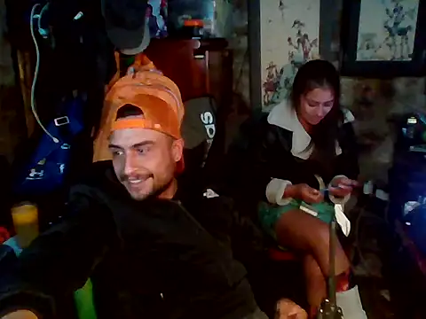 Snapshot of Alejos2025 chatting on 10-30-25, 06:37 Alejos2025 online show from 10-30-25, 06:37