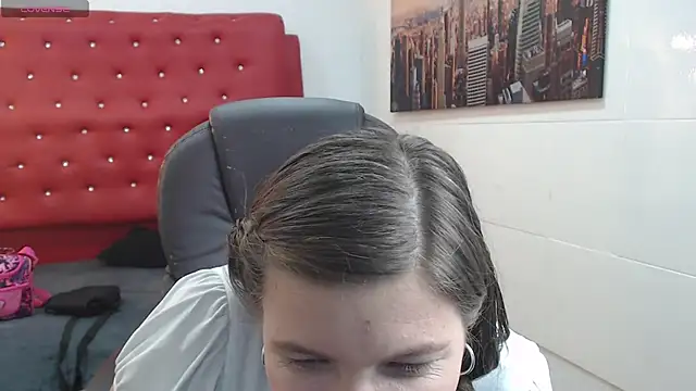 Snapshot of Hills_Mia chatting on 10-24-25, 03:58 Hills Mia online show from 10-24-25, 03:58