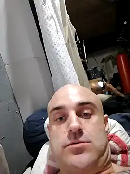 BulbasaurIsmettv online show from 03-23-26, 07:01