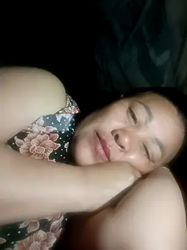 Snapshot of chich-bong chatting on 12-20-25, 07:21 chich-bong online show from 12-20-25, 07:21