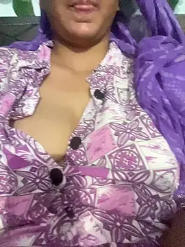 Cute Marina online show from 05-03-26, 03:07