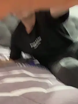 Yeison 8012 online show from 03-10-26, 04:06