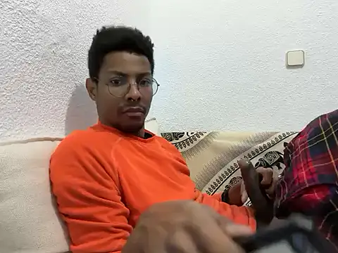 Albert Madrid online show from 11-28-25, 06:16