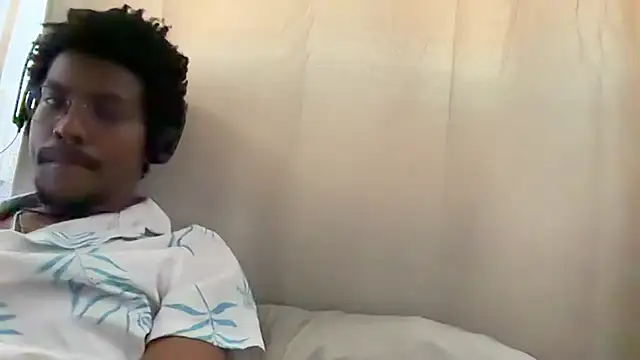Albert Madrid online show from 06-27-26, 12:22