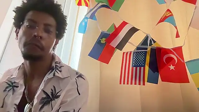 Albert Madrid online show from 07-20-26, 04:20