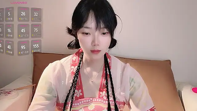 upoo7lt online show from 05-18-26, 02:40