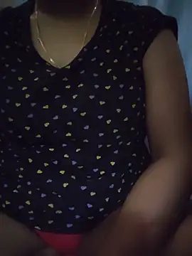 Ezabelljohn online show from 06-17-26, 06:05